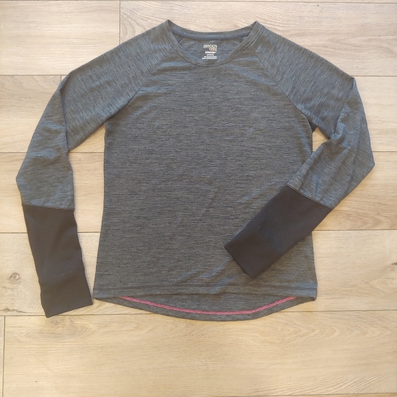 Gray & black athleisure top // Youth size L - Picture 2 of 6